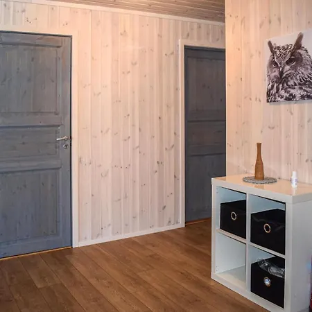 5 Bedroom Beautiful In 펜션 *